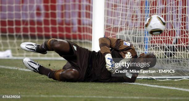 310 Boubacar Barry Of Ivory Coast Stock Photos, HighRes Pictures, and