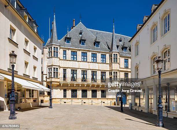 grand ducal palace - grand ducal palace stock pictures, royalty-free photos & images