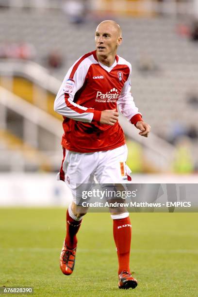 Andrew Ellison Photos and Premium High Res Pictures - Getty Images