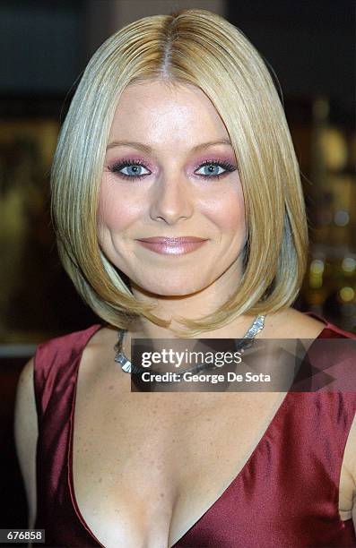 Kelly Ripa 2011 Kelly Ripa 2001 Photos and Premium High Res Pictures - Getty Images