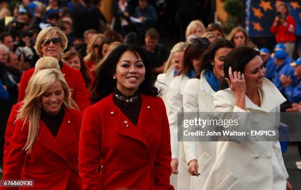 S Lisa Pavin and Europe's Gaynor Montgomerie walk out prior to the start of the opening ceremony