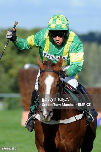 Jon Giles Racing 40 Ggcom Beginners Chase Race Stock Photos, High-Res Pictures, and ...
