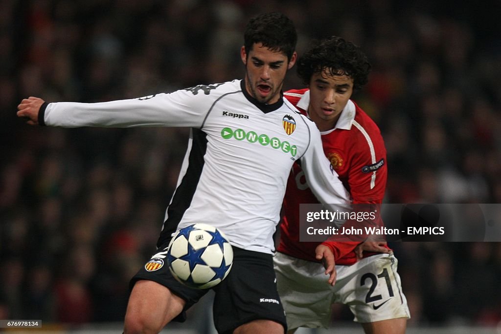 Soccer - UEFA Champions League - Group C - Manchester United v Valencia - Old Trafford