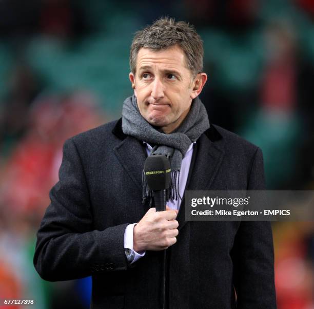 Famous Rugby Commentators 758 Bbc Rugby Stock Photos, High-Res Pictures, and Images - Getty Images