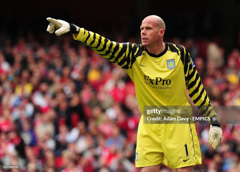 Soccer - Barclays Premier League - Arsenal v Aston Villa - Emirates Stadium