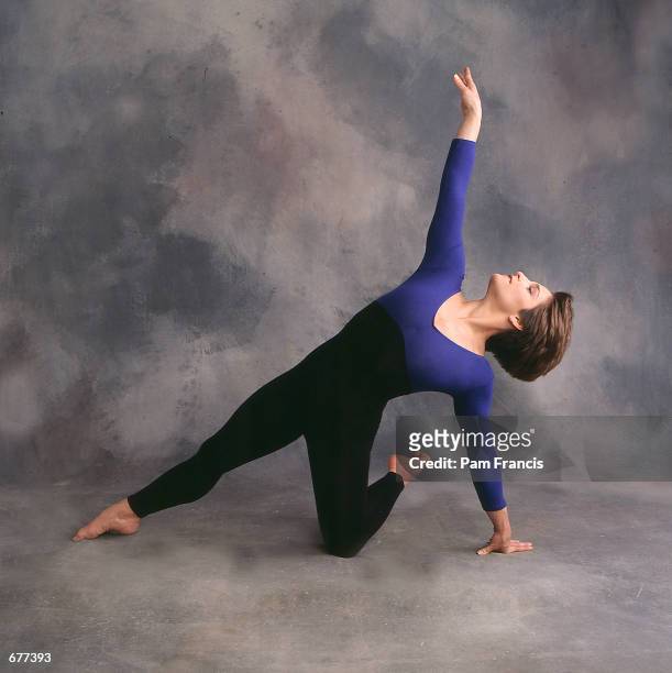Olympic gold medal gymnast Mary Lou Retton poses in a Houston, Texas Studio, 1995.