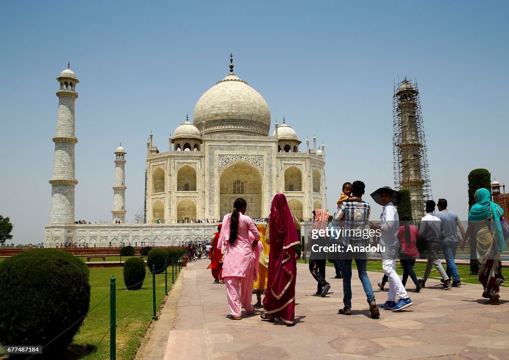 Renovation of Taj Mahal