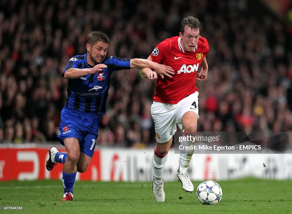 Soccer - UEFA Champions League - Group C - Manchester United v FC Otelul Galati - Old Trafford