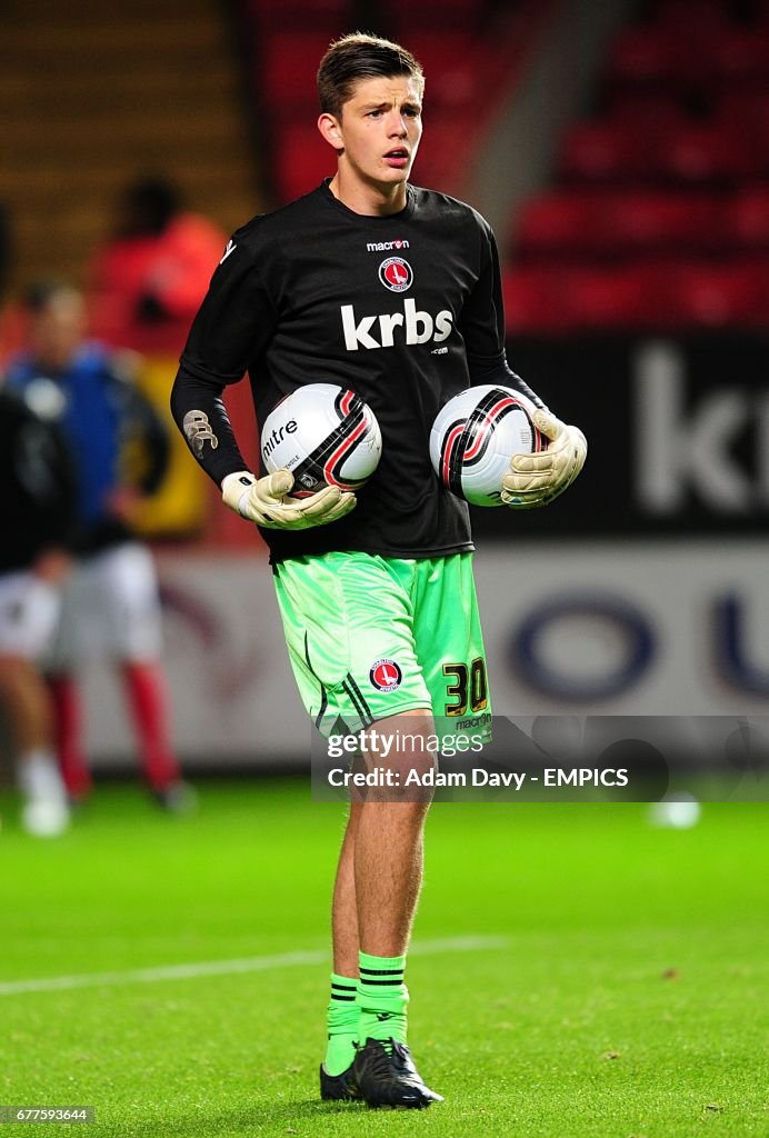 Soccer - npower Football League One - Charlton Athletic v Huddersfield Town - The Valley