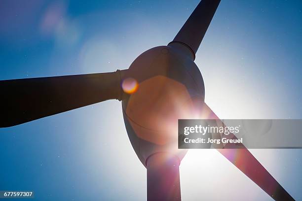 wind turbine - windenergie stock-fotos und bilder