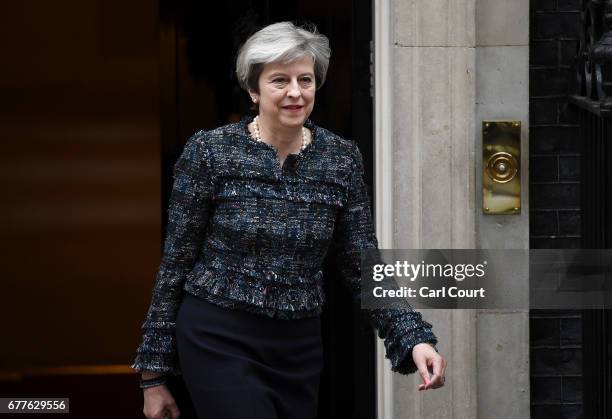 Prime Minister Theresa May leaves Downing Street for Buckingham Palace on May 3, 2017 in London, England. The Prime Minister will visit The Queen at...