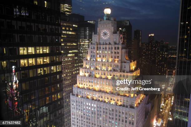 Paramount Build Paramount Building Photos and Premium High Res Pictures - Getty Images