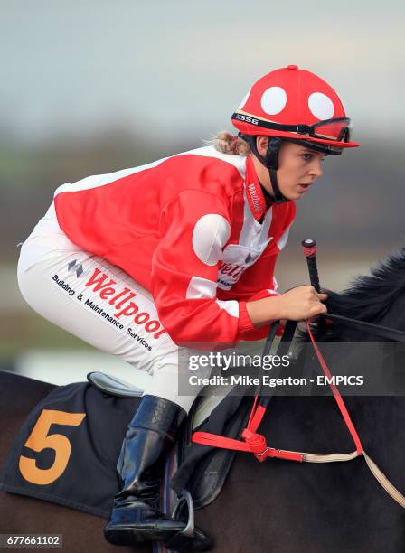 Jockey Leonna Mayor