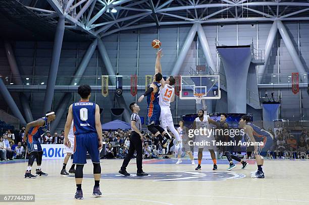 General view of the opening tip off during the B. League match between Yokohama B-Corsairs and Niigata Albirex BB at the Yokohama International...