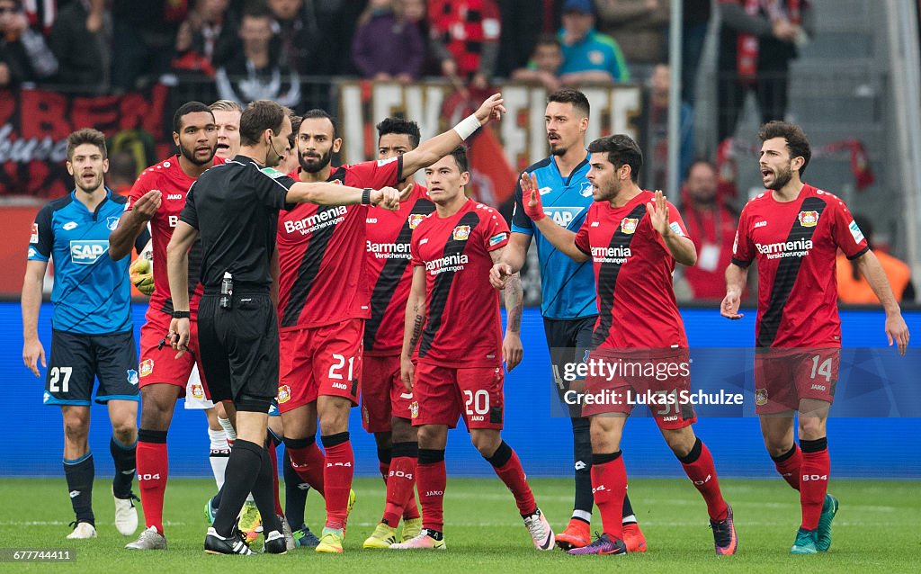 Bayer 04 Leverkusen v TSG 1899 Hoffenheim - Bundesliga