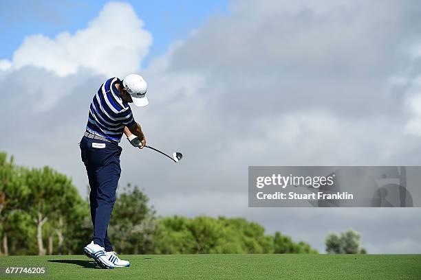 David Lipsky of USA tees off during day three of the Portugal Masters at Victoria Clube de Golfe on October 22, 2016 in Vilamoura, Portugal.