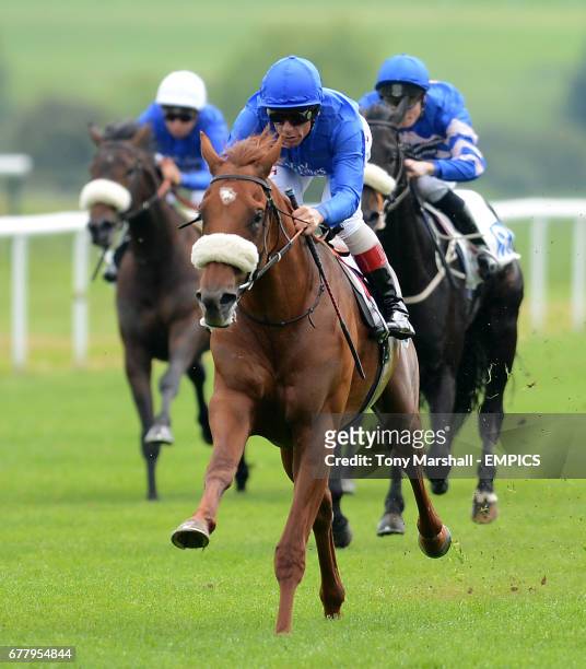 Artigiano ridden by Frankie Dettori winners of The Pytchley Maiden Stakes Race