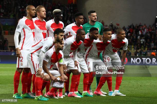 Monaco team poses in order to be photographed before the Uefa Champions League semi finals football match MONACO - JUVENTUS on at the Stade Louis II...