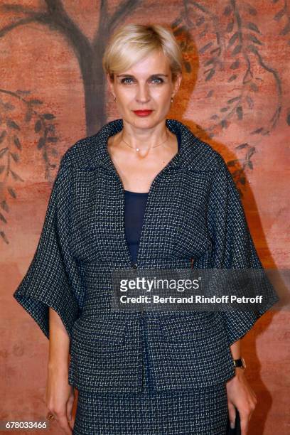 Melita Toscan du Plantier attends the Chanel Cruise 2017/2018 Collection Show at Grand Palais on May 3, 2017 in Paris, France.
