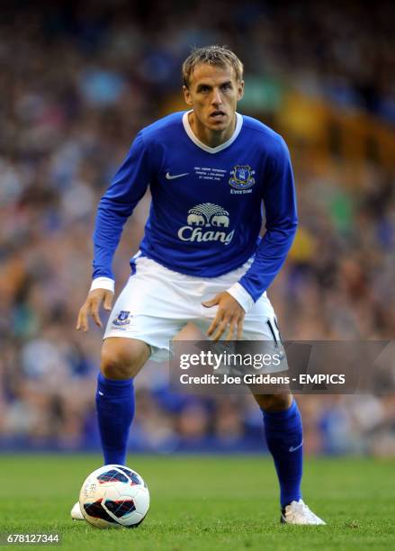 Phil Neville, Everton