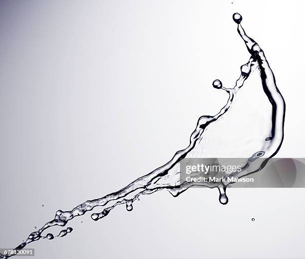 water splash - freeze ideas stock pictures, royalty-free photos & images