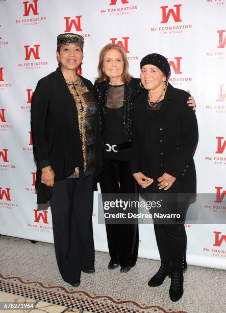 Attallah 32 Ambassador Shabazz Photos & High Res Pictures - Getty Images