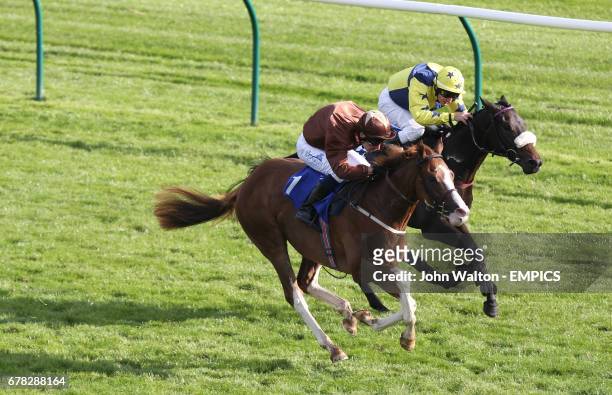 Top Notch Tonto ridden by jockey Dale Swift pips Kolonel Kirkup ridden by Mirco Demuro to win the Sked Construction - Concrete's What We Do Nursery...