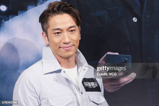 Ron N 130 Ron Ng Stock Photos, High-Res Pictures, and Images - Getty Images