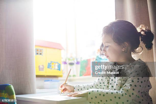 Window Writing Photos and Premium High Res Pictures - Getty Images