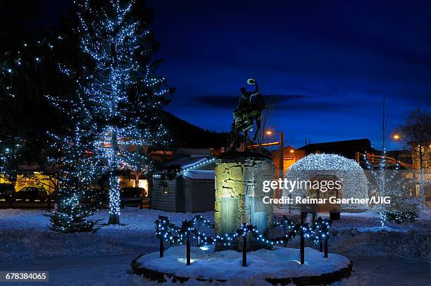 jackson night lights - jackson wyoming 個照片及圖片檔