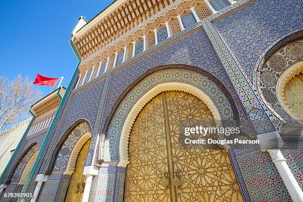 royal palace door, fes, morocco, north africa, africa - royal palace bildbanksfoton och bilder