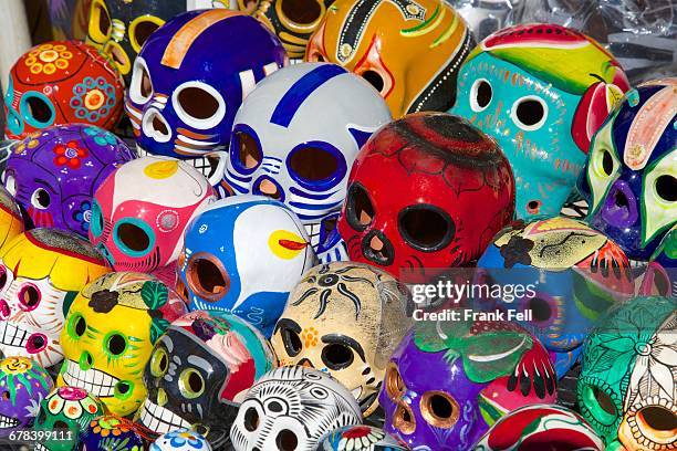 painted skull souvenirs on market stall, bucerias, nuevo vallarta, nayarit, mexico, north america - nuevo vallarta stock pictures, royalty-free photos & images
