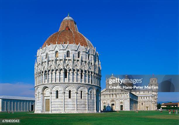 battistero di pisa, pisa, tuscany, italy - baptistery imagens e fotografias de stock