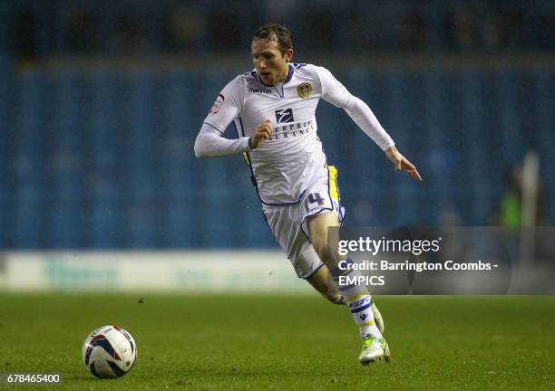 Aidan White, Leeds United