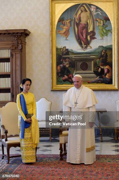 Pope Francis meets Daw Aung San Suu Kyi at the Apostolic Palace on May 4, 2017 in Vatican City, Vatican. The Holy See and the Republic of the Union...