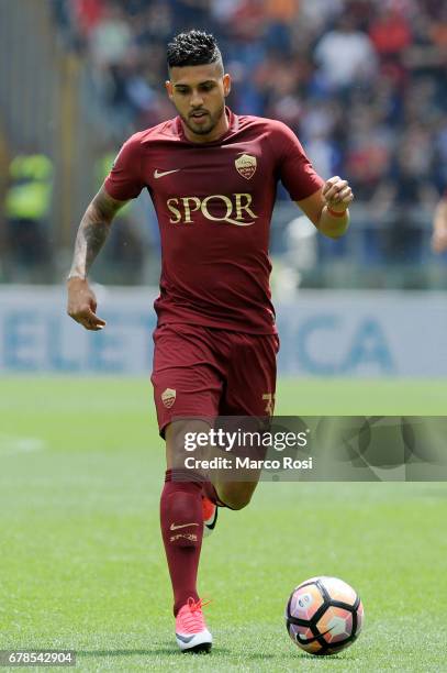 Emerson Palmieri of AS Roma during the Serie A match between AS Roma and SS Lazio at Stadio Olimpico on April 30, 2017 in Rome, Italy.