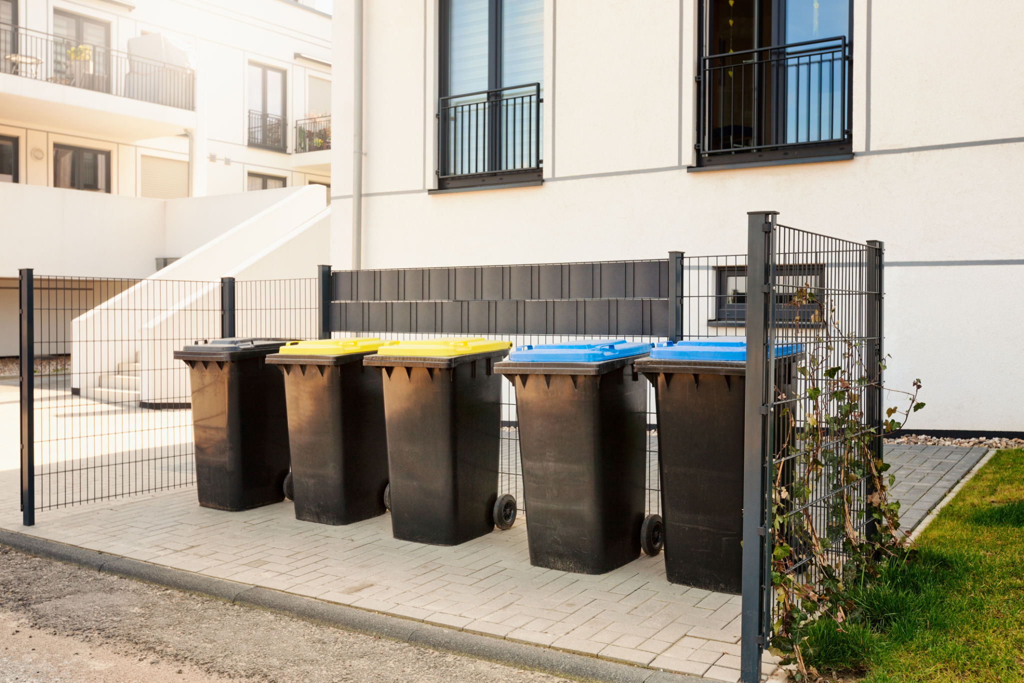 apartment trash pickup