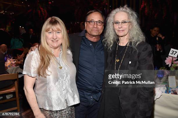 Valerie Hammond, Ross Bleckner and Kiki Smith attend the Studio in a School 40th Anniversary Gala at Seagram Building Plaza on May 3, 2017 in New...