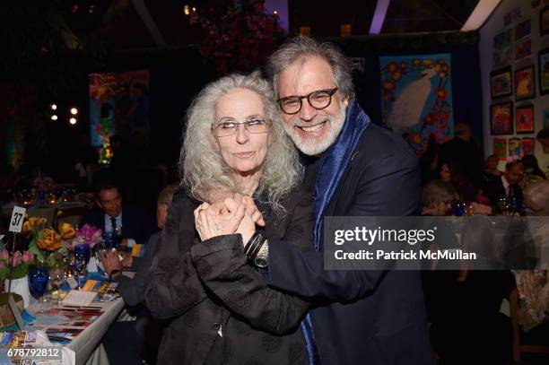 Kiki Smith, Clifford Ross attends the Studio in a School 40th Anniversary Gala at Seagram Building Plaza on May 3, 2017 in New York City.