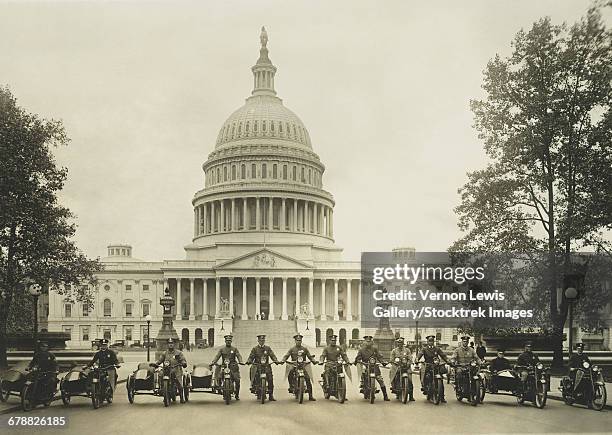 april 26, 1922 - a group of motorcycle policemen in front of the u.s. capitol building. - bobby lewis stock pictures, royalty-free photos & images
