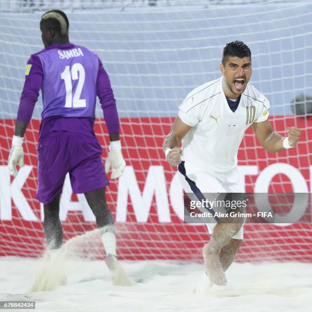 Gabriele Gori of Italy celebrates a goal during the FIFA Beach Soccer World Cup Bahamas 2017 quarter final match between Italy and Senegal at...