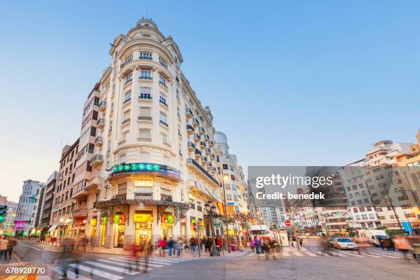 die innenstadt von valencia, spanien - valencia spanien stock-fotos und bilder