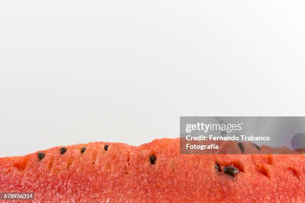 juicy and tasty red watermelon with seeds - pico sandia - fotografias e filmes do acervo