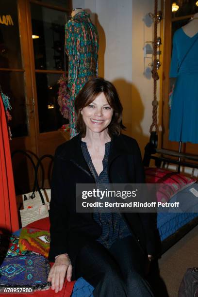 Fervel 692 Alexandra Kazan; Photos & High Res Pictures - Getty Images
