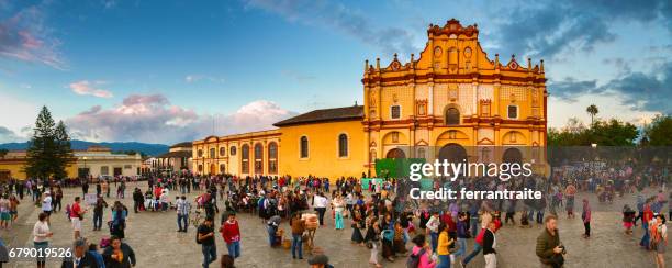 san cristóbal de las casas en chiapas, méxico - san cristobal fotografías e imágenes de stock