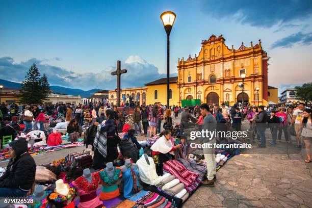 san cristobal de las casas in chiapas, mexico - mexican street market stock pictures, royalty-free photos & images