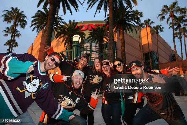 Anaheim Ducks fans pose for a photo prior to Game Five of the Western Conference Second Round against the Edmonton Oilers during the 2017 NHL Stanley...