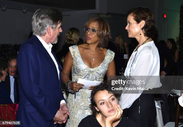 Tom Freston, Gayle King and Carey Lowell attend Sean Penn & Friends HAITI TAKES ROOT: A Benefit Dinner & Auction to Reforest & Rebuild Haiti to...