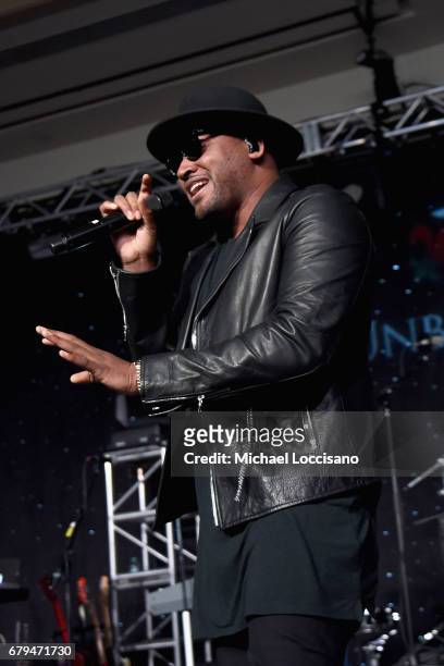 Recording artist Taio Cruz performs on stage during the Unbridled Eve Gala for the 143rd Kentucky Derby at the Galt House Hotel & Suites on May 5,...