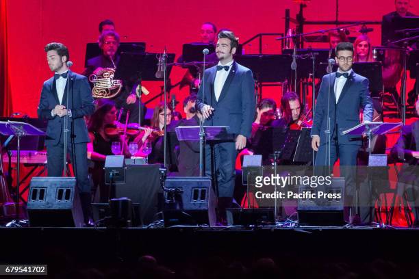 From the Savoy city, with a sold out in great style, the new tour of "The Night of Magic - Tribute to the Three Tenors" of the Boys of Il Volo. In...